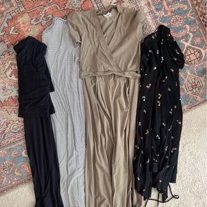 SOLD Maternity bundle - short sleeve - size M